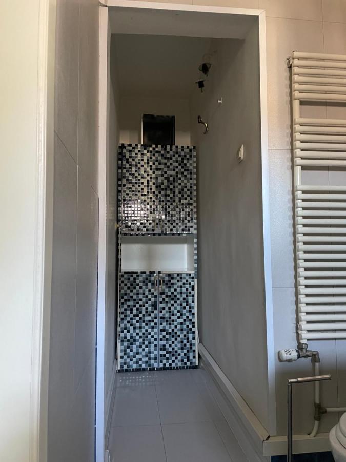 加拉茨Apartament Cu 3 Dormitoare Jolie.M公寓 外观 照片