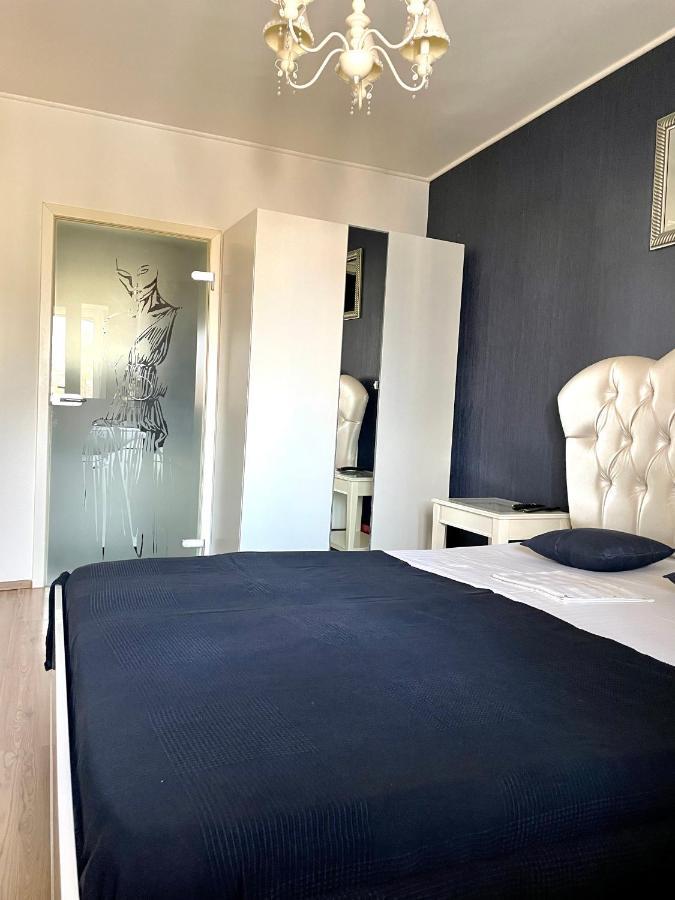 加拉茨Apartament Cu 3 Dormitoare Jolie.M公寓 外观 照片